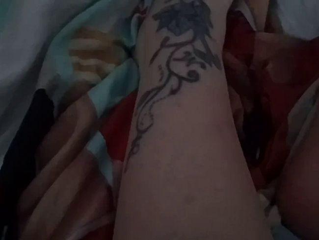 Download: Mellegirl35 - Möchte du meine Füße massieren