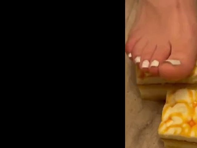 Download: Mexxlyn - FEET FETISH NICE FEET HIGHHEELS ON FLEEK LECK MEINE FÜßE