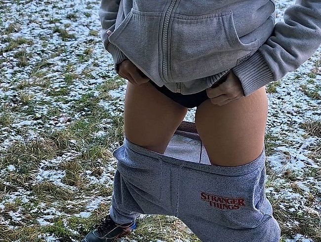 Download: Mia-Love - Auch bei -5 Grad pisse ich Draußen