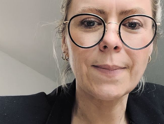 Download: MiaHase - Mia Hase und Ihr Selbstfick für die Stefans dieser Welt. I love it...