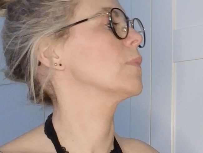 Download: MiaHase - Blowjob tief und schmutzig so wie ich es mag