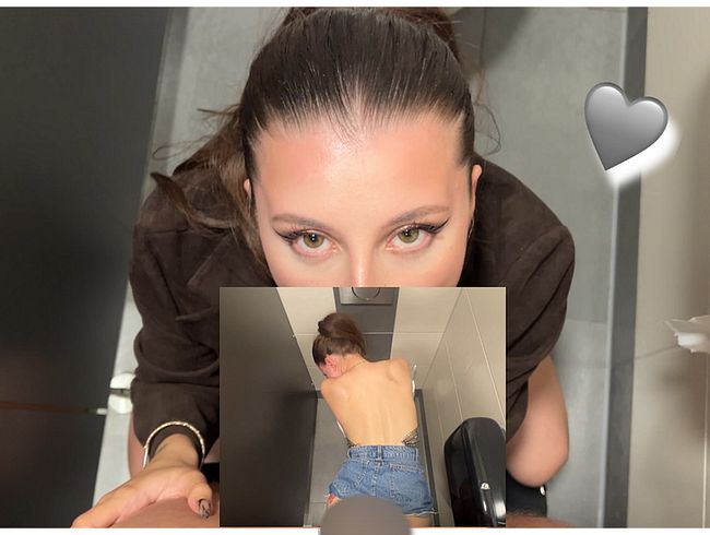 Download: MiaMinou - Perverser VENUS Klo Fick! Blank durchgenommen & EXTRA Ladung ins Maul bekommen