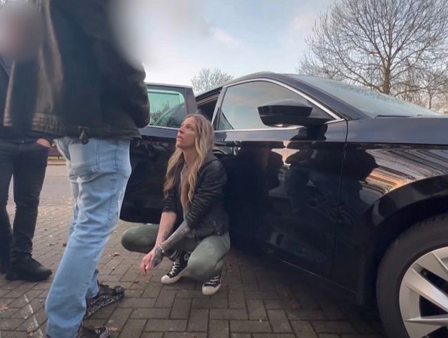 Download: Mia_Engel_Official - RASTPLATZ - Autopanne eskaliert - Ich wollte Hilfe und bekam 2 Schwänze zum Blasen