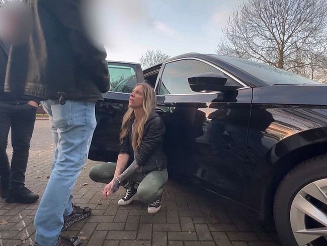 Download: Mia_Engel_Official - RASTPLATZ - Autopanne eskaliert - Ich wollte Hilfe und bekam 2 Schwänze zum Blasen