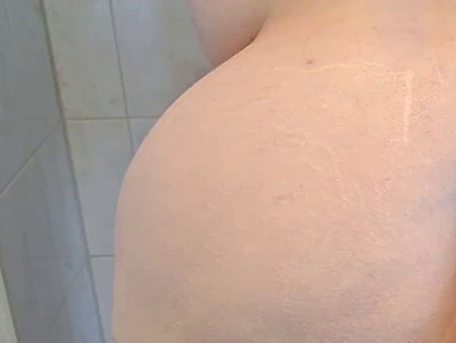 Download: Miamolly06 - Dildo und Anal, geile Kombi