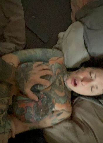 Download: Micky-Bottenberg - Heißer Sex mit dicker Spermadung!