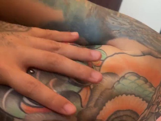 Download: Micky-Bottenberg - Super Intimate Fick mit Orgasmus and wackelnden Titten.