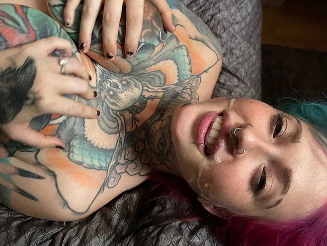 Download: Micky-Bottenberg - Ein Gesicht voller Sperma so muss der Tag sein!