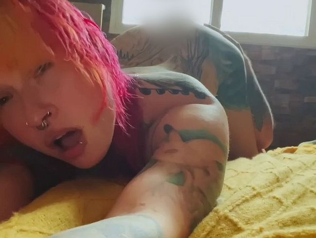 Download: Micky-Bottenberg - Lecken, ficken, blasen, schlucken! Rundum Programm für die Schlampe