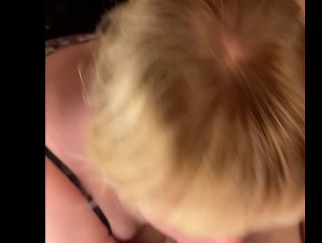 Download: MiiniShellyX - Harter Deepthroat viel Spucke und Fette Gesichtsbesamung