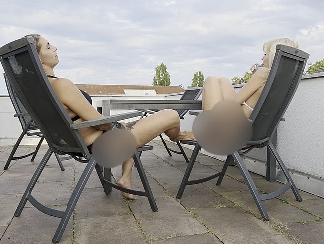 Download: Mila-Hase - Nach der Sauna wird’s richtig heiß – Geiles Ficken und Spermakuss auf der Terrasse!
