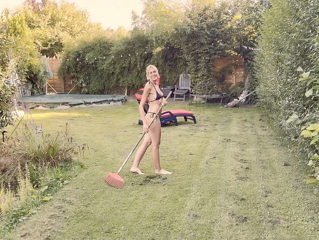 Download: Miley-Weasel - Quickie beim Rasenmähen...er hatte dicke Eier und ich wollte gefickt werden!