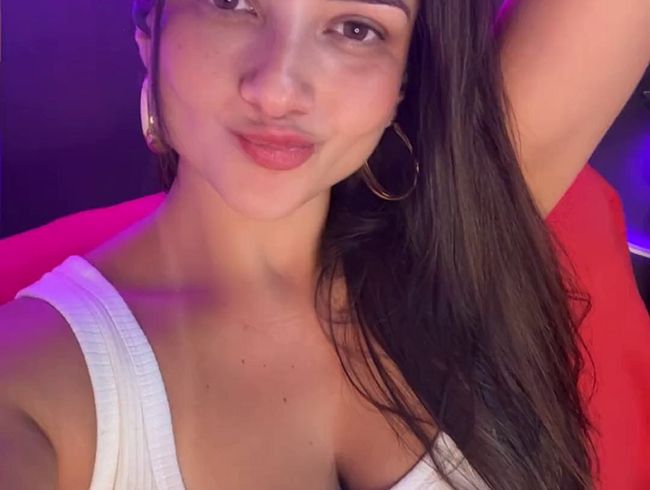 Download: Milfdoll - Sei mein Valentinsschatz!