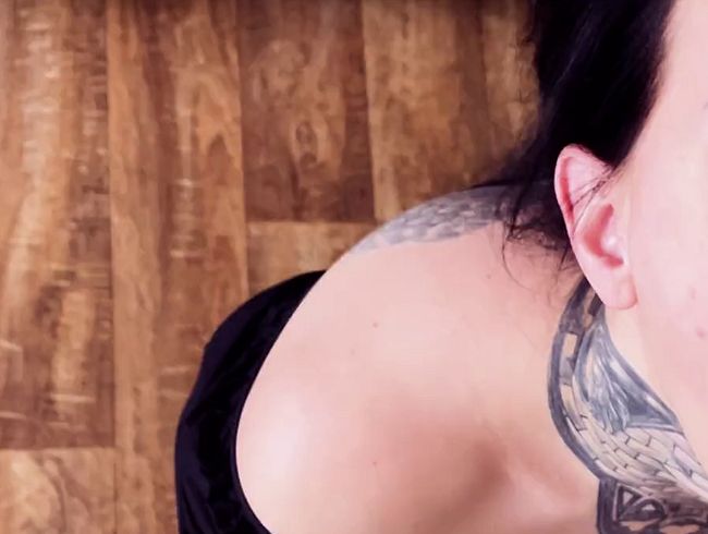 Download: MissAlessaMilano - DEEPTHROAT bis Spermagesicht