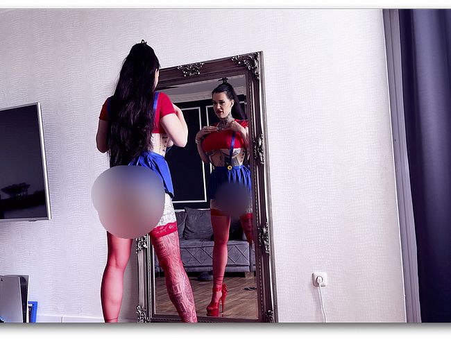 Download: MissAlessaMilano - Supergirl blasen einfach perfekt