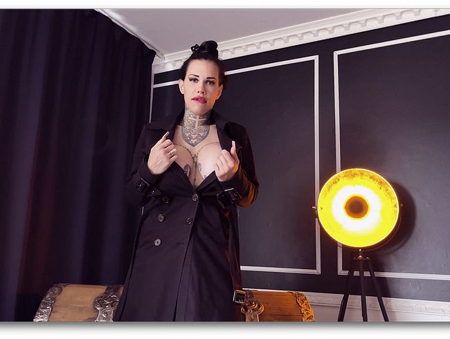 Download: MissAlessaMilano - Brüste-Show & nur Deepthroat – kein BJ