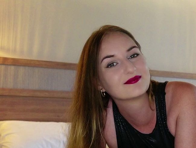 Download: MissCatDeluxe - Deine Existenz in meinen Händen