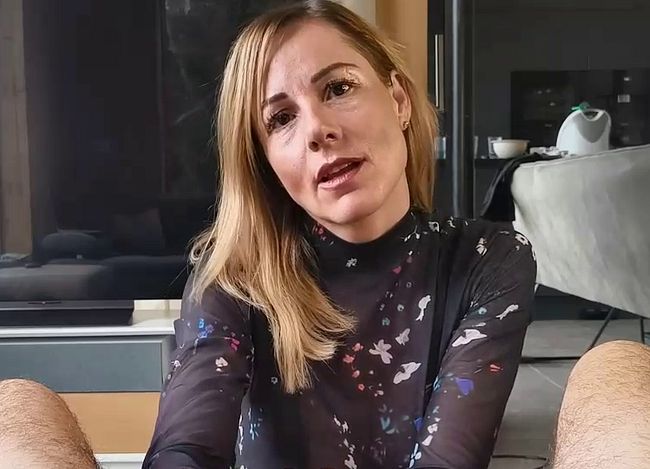 Download: MissJolie109 - Mein erstes Video mit einem MANN!!! so weit wollte ich eigentlich nie gehen!