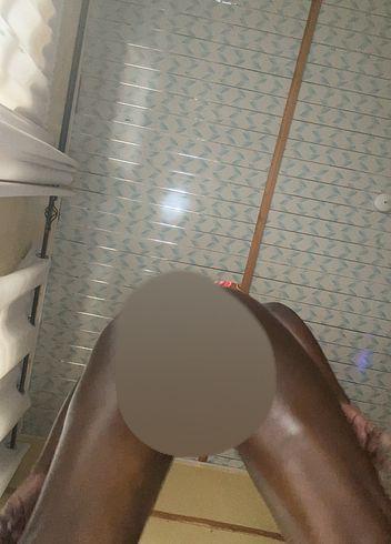 Download: MissKinkyKassy - Arsch-Twerking ?? und Nahaufnahme der Vagina ???