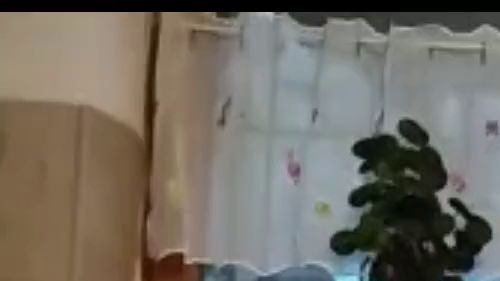 Download: MissLilithD - Bumsen in der Wanne bis das Sperma auf die Titten spritzt.