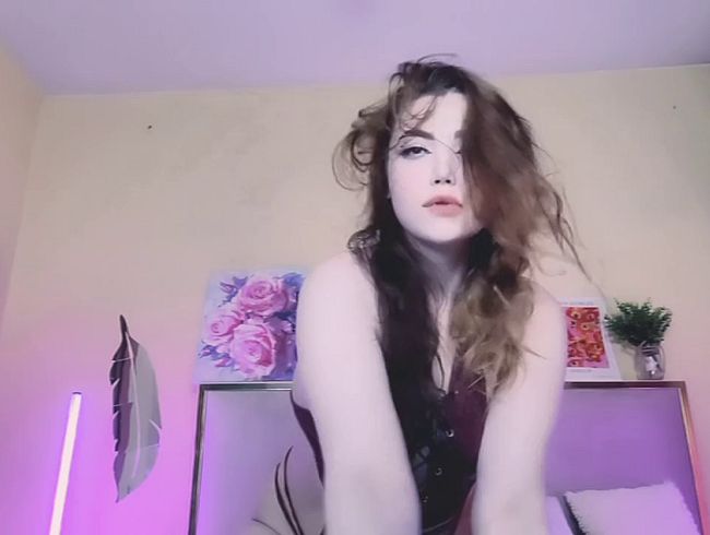 Download: MissLissa - Bist du wirklich bereit zu sehen, was diese Oberschenkel alles können?