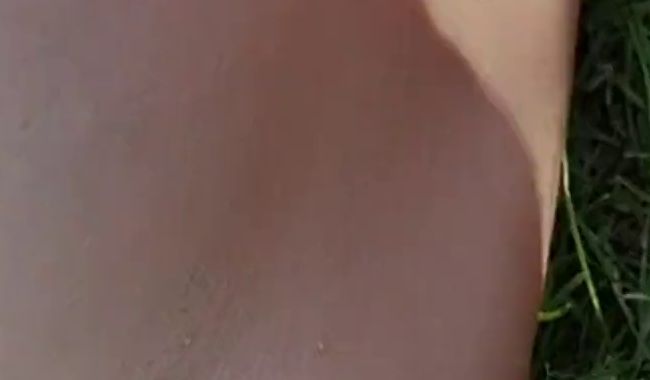 Download: MissNaturPur - In die Achsel gewixxt