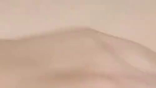 Download: MissNaturPur - 1ste mal Sex vor der Cam