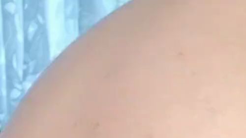 Download: MissNaturPur - Part.1 in doggy mehrmals gefingert