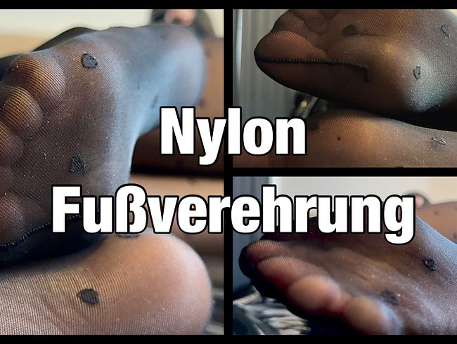 Download: MissNicole - Absolute Fußverehrung! Nylons! Strumpfhose! Duftfetisch! Brainwash! Du bist mein Fußsklave! Teil 1/2