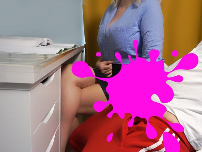 Download: Miss_Fantasy - Heiße Lehrerin mit großen Titten bringt mich zum Kommen, um ihren Job zu behalten