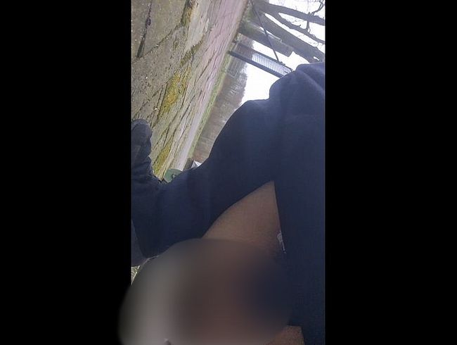 Download: Missmy690 - Best off - 5x pinkeln outdoor für dich mein süsser