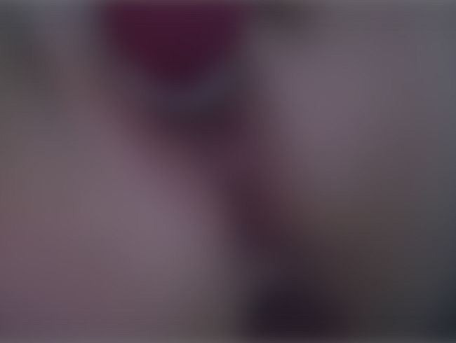 Download: Missmy690 - Squierten 