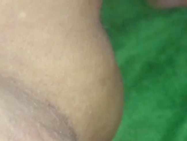 Download: Missy_Undercover - Mein erster Squirt