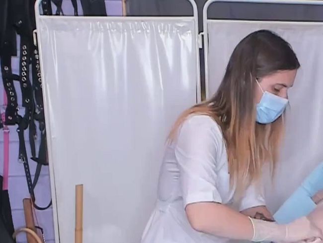 Download: Mistress_Priest - Handjob von einer Krankenschwester mit mehrfacher Orgasmusverweigerung