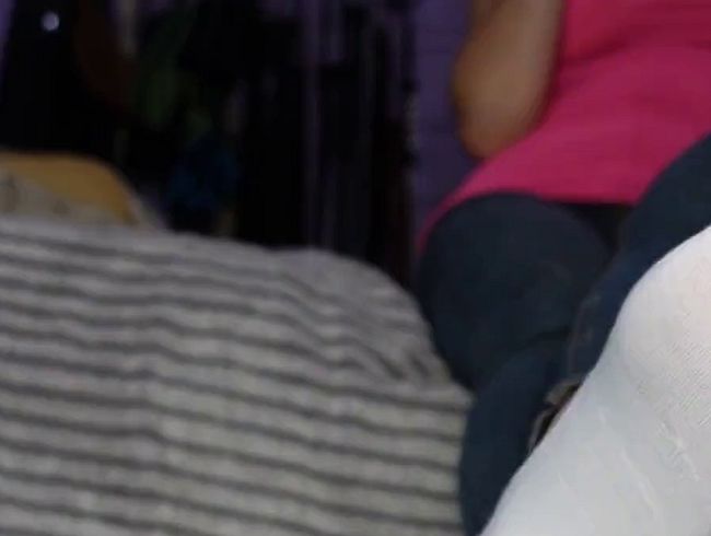 Download: Mistress_Priest - Turnschuhe, Socken, Sohlen und Zehen