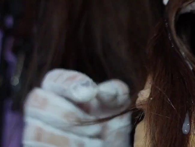 Download: Mistress_Priest - POV-Haarmassage mit abspritzendem Dildo