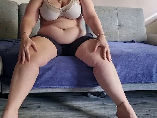 Download: Molligobenohne - Zu heiß für Sport ohne ton