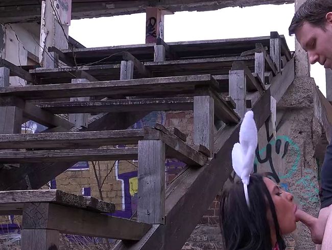 Download: Mountain1988 - Pornostar Maria Gail ihre Ostereier suche