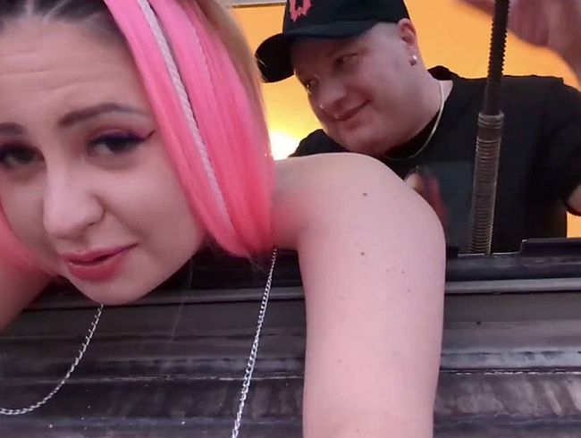 Download: Mountain1988 - Pornostar Maria Gail im Fenster gefickt