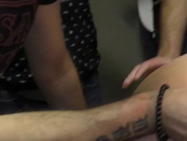 Download: Mountain1988 - Pornostar Farah Slut Hardcore Action im Keller Teil 2