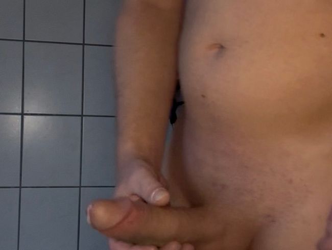 Download: MrandMrsvanVenus - Mal kurz 23 cm selbst gewichst