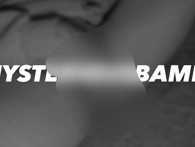 Download: Mysteriousbambi - Verschwitzt & heiß – Masturbation nach dem Training (Teil 1)