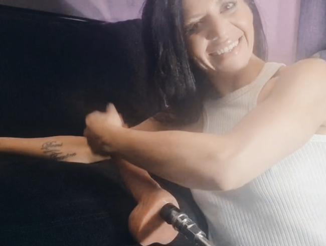 Download: Nataliecarterxx - Natalie Carter wird gefickt, Teil 2