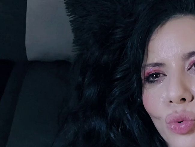 Download: Nataliecarterxx - Natalie Carter, explizite Dildopenetration vor dem Schlafengehen