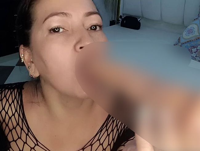 Download: NatashaBlack - Ich möchte einen echten Schwanz in meinem Mund spüren. 12 Monate ohne Schwanz