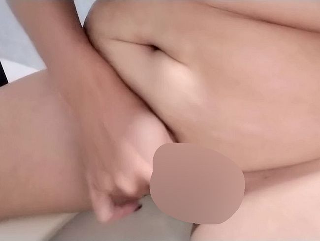 Download: NatashaBlack - Ich versuche, wie ein Mann in meinem Badezimmer zu rennen