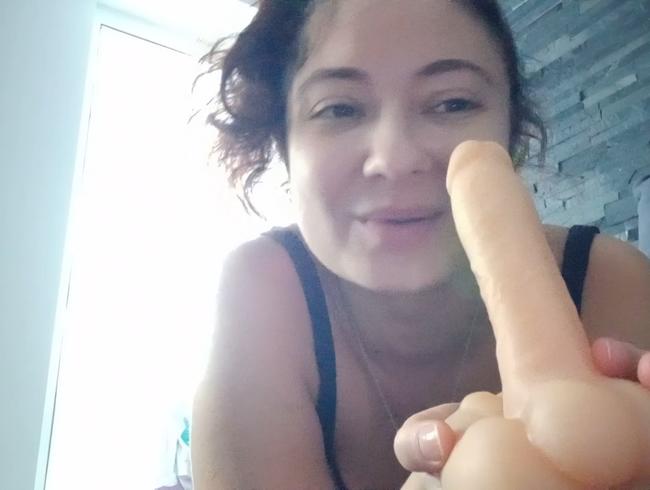 Download: NayanTeen - JOI - I want to swallow every last drop. Give me all your cum on the tongue and in my throat