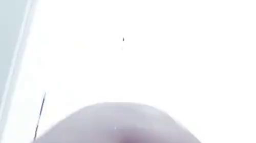 Download: NayanTeen - Ich berühre mich JEDES Mal, wenn ich in den Spiegel schaue – und ich KOMME!