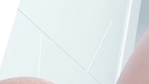 Download: NayanTeen - Glaubst du, ich trage gerade ein Höschen?