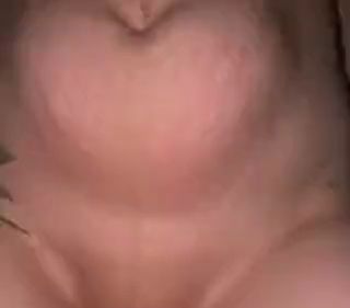 Download: NessiNitro - Hoppe hoppe Reiter wenn er fällt dann schreit er oder eher sie